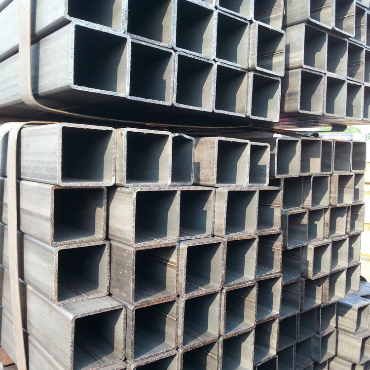 大口径方管