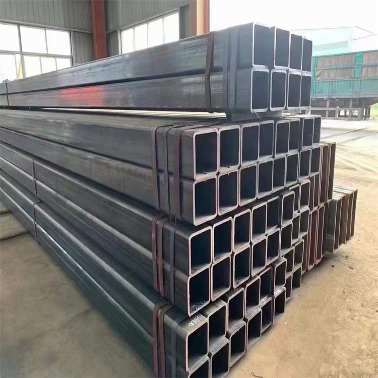大口径方管