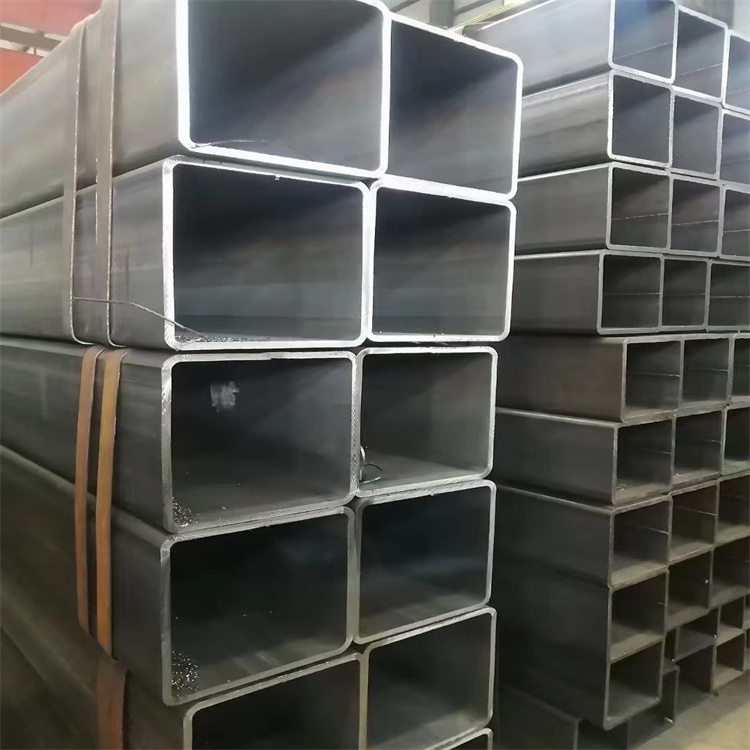 大口径方管